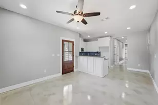 1309 S 5th Ave, Denison, TX 75021 - Photo 3