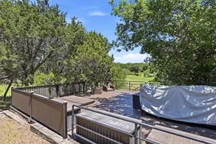 1911 Wigeon St, Granbury, TX 76049 - Photo 33