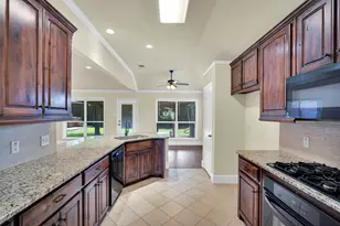 1631 Ross Dr, Midlothian, TX 76065 - Photo 5