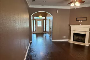 1323 Preston Trail Ct, Granbury, TX 76048 - Photo 3