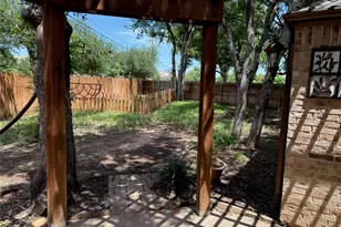 1323 Preston Trail Ct, Granbury, TX 76048 - Photo 21