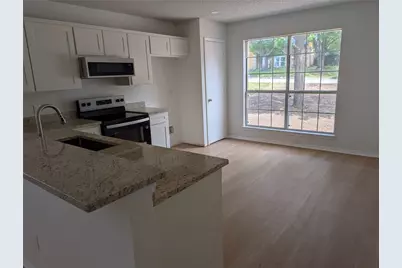 4821 Saint Thomas Place, Fort Worth, TX 76135 - Photo 3