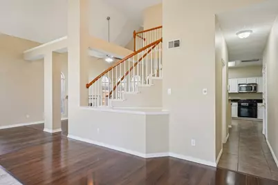 9354 Riverwalk Lane, Irving, TX 75063 - Photo 5