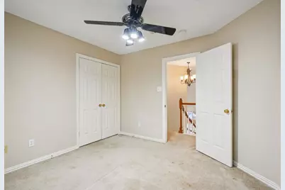 9354 Riverwalk Lane, Irving, TX 75063 - Photo 17
