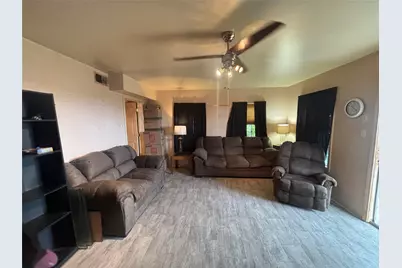 4913 Terlingua Drive, Granbury, TX 76048 - Photo 21