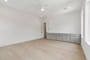 906 Cristler Ave, Dallas, TX 75223 - Photo 17