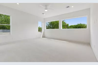 906 Cristler Avenue, Dallas, TX 75223 - Photo 23