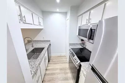 4837 Cedar Springs Road #110, Dallas, TX 75219 - Photo 3