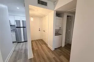 4837 Cedar Springs Rd, Dallas, TX 75219 - Photo 7