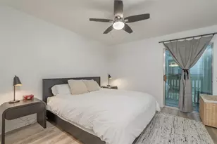 4837 Cedar Springs Rd, Dallas, TX 75219 - Photo 9