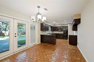 804 Firewheel Trail, Fort Worth, TX 76112 - Photo 11