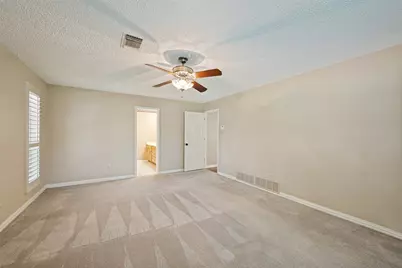 804 Firewheel Trail, Fort Worth, TX 76112 - Photo 17