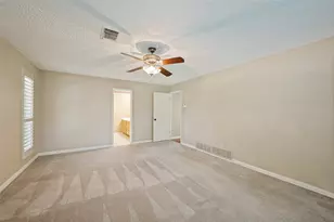 804 Firewheel Trail, Fort Worth, TX 76112 - Photo 17
