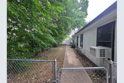 417 E Main Street, Quinlan, TX 75474 - Photo 9
