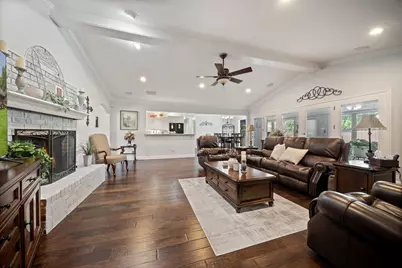 1711 Queensborough Drive, Arlington, TX 76015 - Photo 9