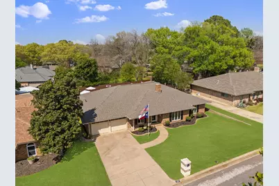 1711 Queensborough Drive, Arlington, TX 76015 - Photo 33