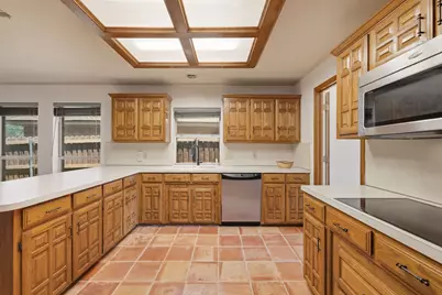711 Sundance Trail, Irving, TX 75063 - Photo 3