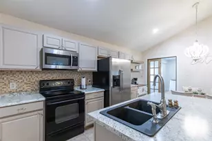3849 Radcliff Rd, Abilene, TX 79602 - Photo 11