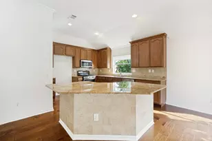 11009 Southerland Dr, Denton, TX 76207 - Photo 9