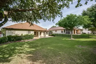 11009 Southerland Dr, Denton, TX 76207 - Photo 29