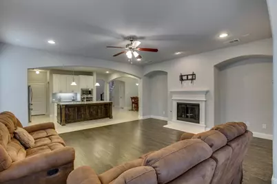 516 Palamedes Street, Lewisville, TX 75056 - Photo 9