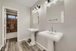 100 Coventry Ct, Irving, TX 75061 - Photo 15