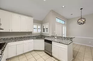 100 Coventry Ct, Irving, TX 75061 - Photo 7