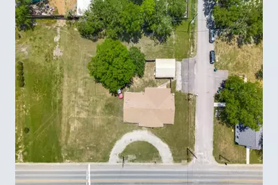 403 E Pecan Street, Celina, TX 75009 - Photo 9