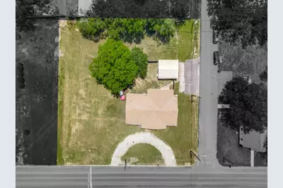 403 E Pecan Street, Celina, TX 75009 - Photo 11