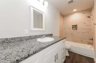 916 N Throckmorton St, Sherman, TX 75090 - Photo 11