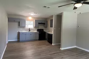 609 Juno Ln, Denton, TX 76209 - Photo 9