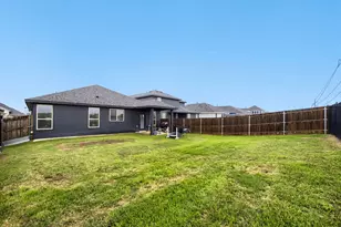 641 Godley, Godley, TX 76044 - Photo 27
