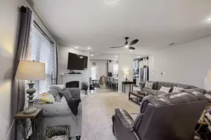 641 Godley, Godley, TX 76044 - Photo 5