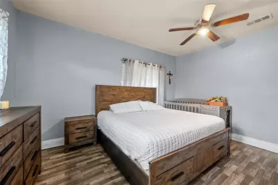 2221 S Park Avenue, Waco, TX 76706 - Photo 15