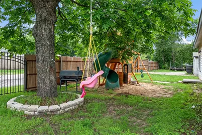 2221 S Park Avenue, Waco, TX 76706 - Photo 25