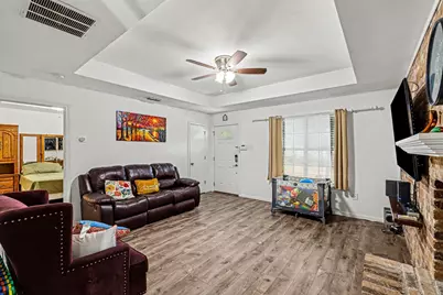 525 Rawls Circle, Irving, TX 75061 - Photo 5