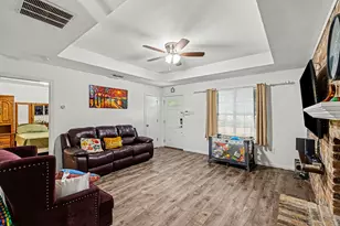 525 Rawls Cir, Irving, TX 75061 - Photo 5