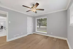 7631 Meadow Rd, Dallas, TX 75230 - Photo 23
