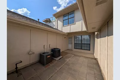 3535 Hilltop Lane, Plano, TX 75023 - Photo 9