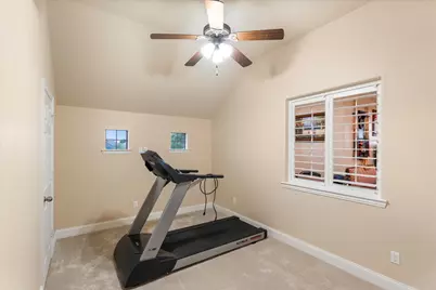 660 Duke Saxony Drive, Lewisville, TX 75056 - Photo 27