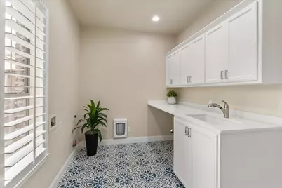 660 Duke Saxony Drive, Lewisville, TX 75056 - Photo 15
