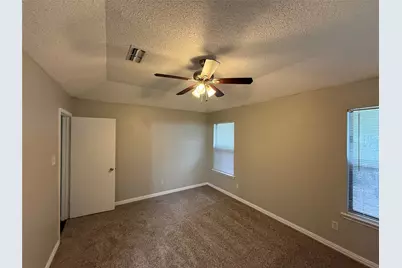 221 Arnold Street, Crowley, TX 76036 - Photo 13
