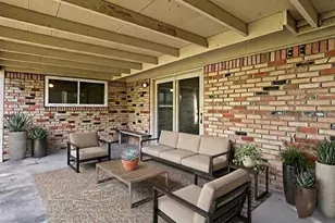 201 W Cheryl Ave, Hurst, TX 76053 - Photo 21
