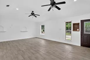 516 Post Oak Ln, Burleson, TX 76028 - Photo 7