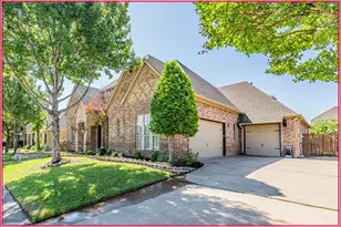 8108 Oak Knoll Dr, North Richland Hills, TX 76182 - Photo 3