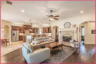 8108 Oak Knoll Dr, North Richland Hills, TX 76182 - Photo 17