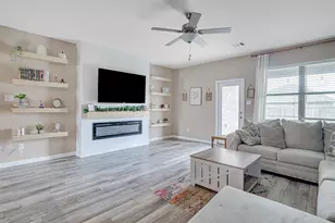 1813 Rialto Ln, Crowley, TX 76036 - Photo 13