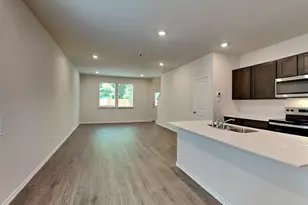 422 Tall Cedar Wy, Princeton, TX 75407 - Photo 5