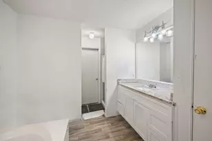 5108 Wolverton Ct, Garland, TX 75043 - Photo 11