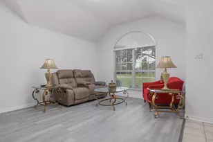 333 Country Manor Ln, Royse City, TX 75189 - Photo 3